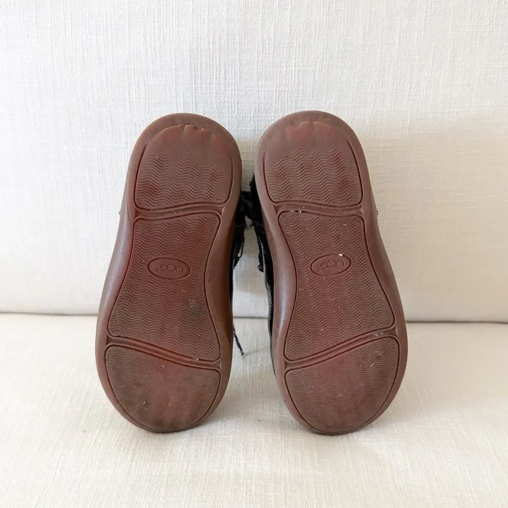 UGG Kids Size 11 Black Patent Duck Boots Star Laces Side Zipper Lynde